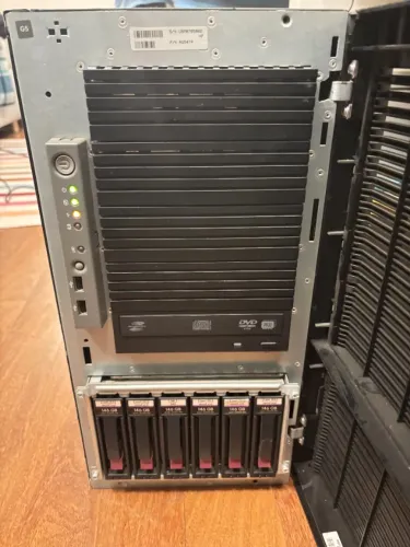 Servidor HP ProLiant ML350 G5