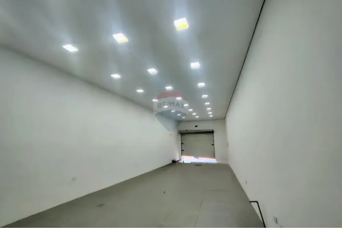 Ampla Loja Comercial para Locação no Centro de Sorocaba