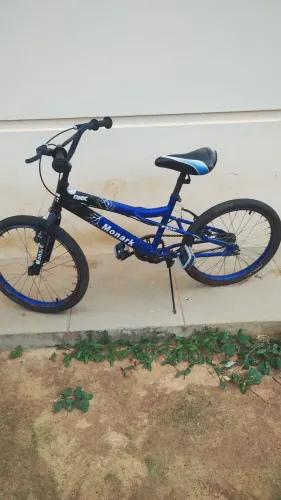 Bicicleta BMX ARO 20 350 reais