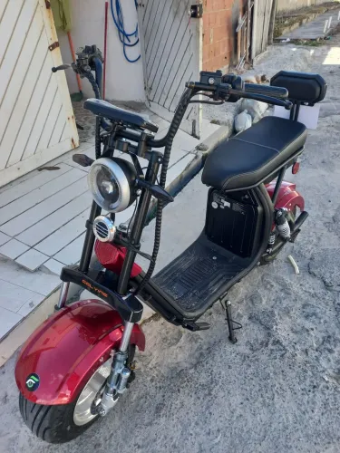 Vendo moto elétrica x 12 6 dias de comprada