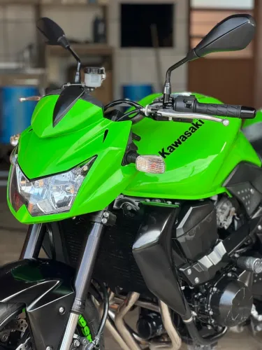KAWASAKI Z750 2011 - PADRÃO DIFERENCIADO