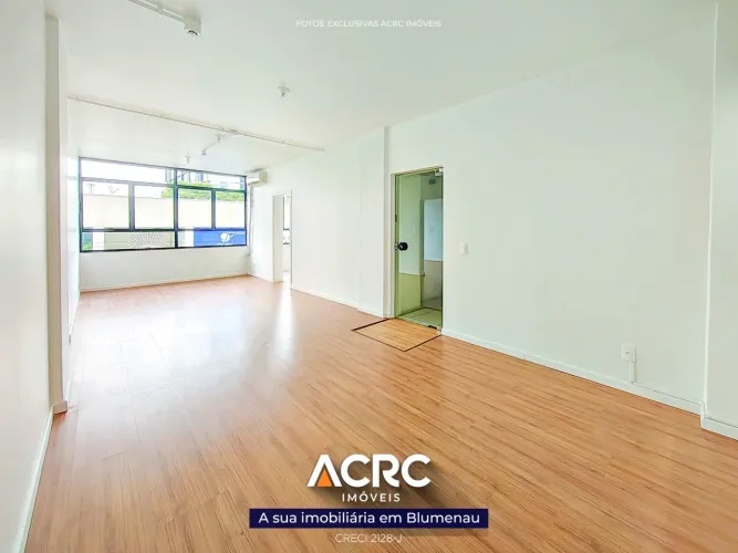 ACRC Imóveis - SA01451 - Sala comercial a Venda no Bairro Centro em Blumenau