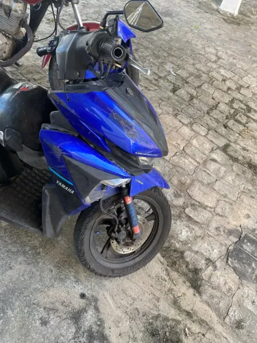 Moto neo 125 
