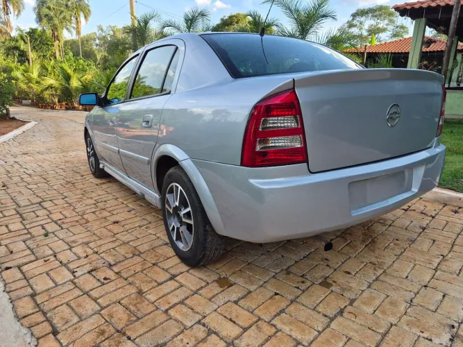 Chevrolet Astra Sed. Advant. 2.0 8V MPFI Flexp. 4P 2008