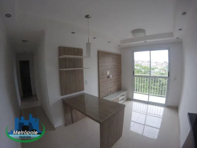 Apartamento com 2 dormitórios para alugar, 50 m² por R$ 2.404,64/mês - Jardim Bela Vista -