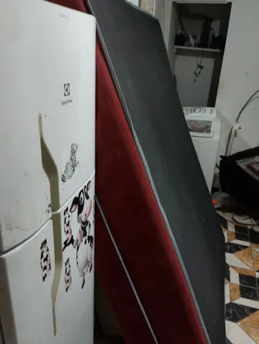 Cama box casal ótimo estado