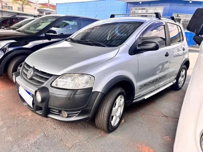 Volkswagen Crossfox 1.6 MI Total Flex 8V 5P 2008