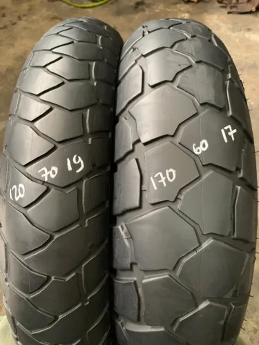 Par de Pneus Michelin Big Trail 120/70/19 e 170/60/17