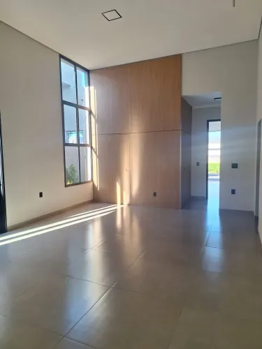 Casa condomínio volpi