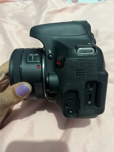 CANON T6i + LENTE 18-55
