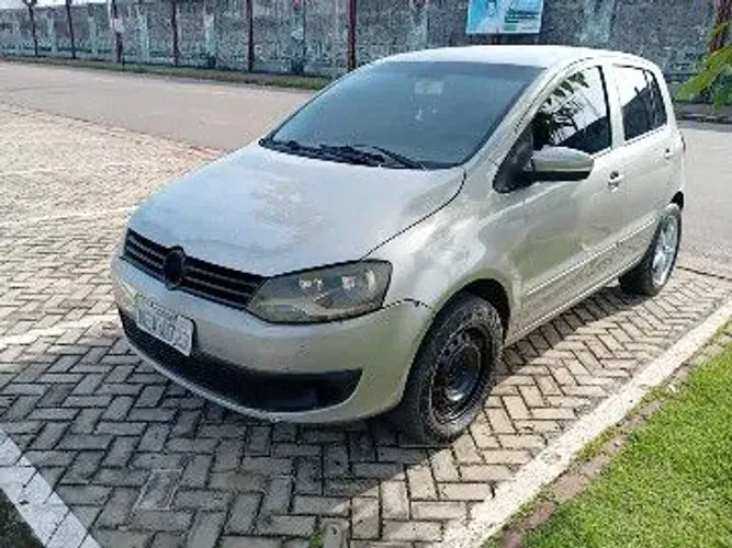 Volkswagen Fox 1.0 MI Total Flex 8V 3P 2011