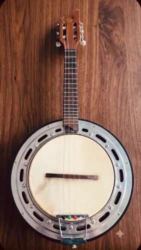 Banjo DG em marfim