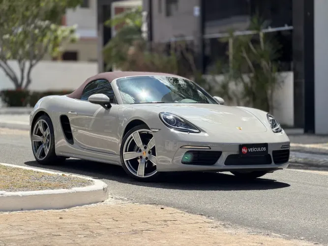 Porsche 718 Boxster 2.0 300cv 2024