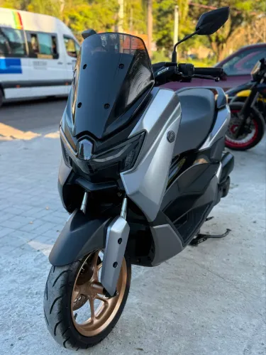 Yamaha Nmax 2025