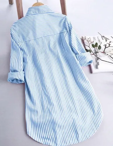 Camisa de Botão com Gola e Manga Longa Listrada Plus Size para Mulheres