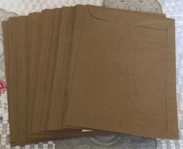 Passando materiais para envio de encomendas