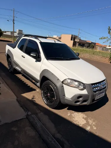 Fiat Strada Adventure1.8/ 1.8 Locker Flex CD 2010