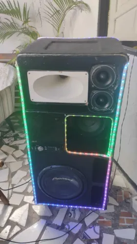 Caixa completa paredão de casa