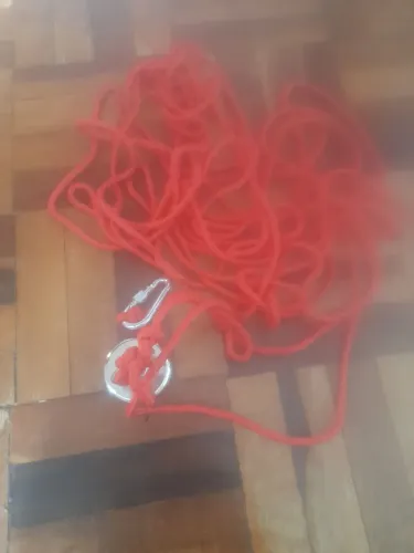 Imã de neomidio com corda
