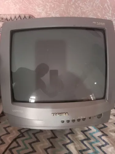 Tv Toshiba 14 polegadas sem controle