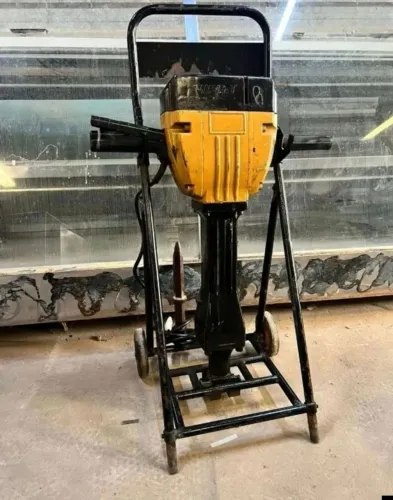 Rompedor Vipart 30 kg 