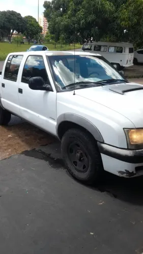 Chevrolet S10 P-up Colina 2.8 TDI 4x2/4x4 CD Dies. 2008