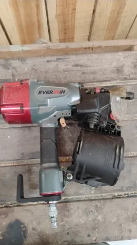 Pregador Everwin PN90