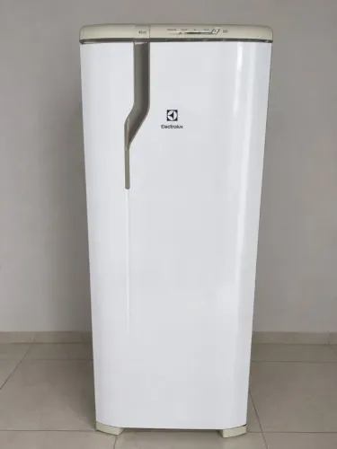 Geladeira usada