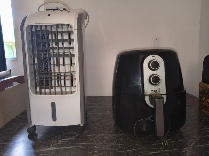 Vendo Air fryer Nell 5L e climatizador Britânia em bom estado.