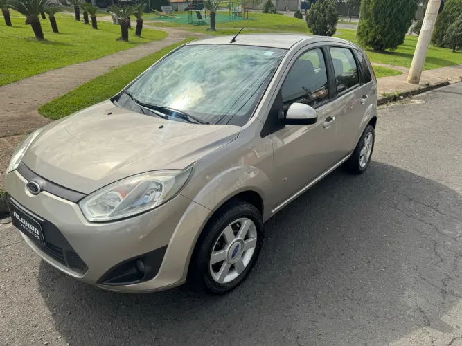 Ford Fiesta 1.6 8V Flex/class 1.6 8V Flex 5P 2014