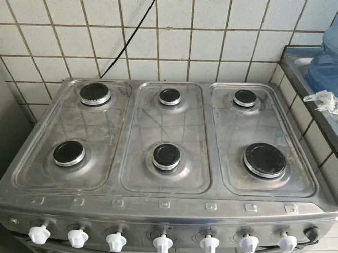 Vendo fogão