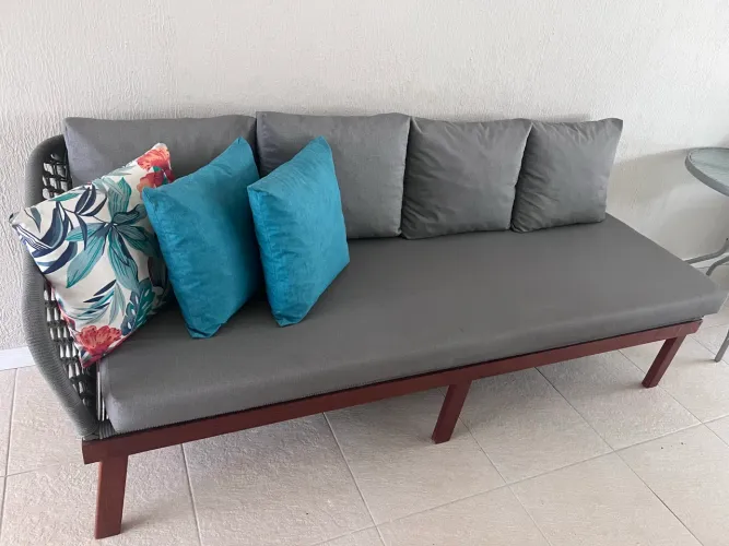 Sofá de Madeira e Corda Náutica Para Área Externa Primeira Linha