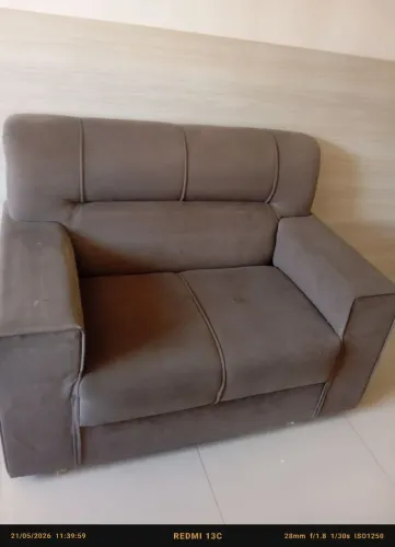 Venda de sofá s 2 lugares 