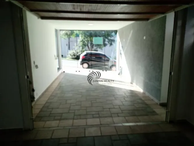 Casa Comercial Locação com 6 salas, recepção e 2 vagas- , Jardim Messina - Jundiaí - SP