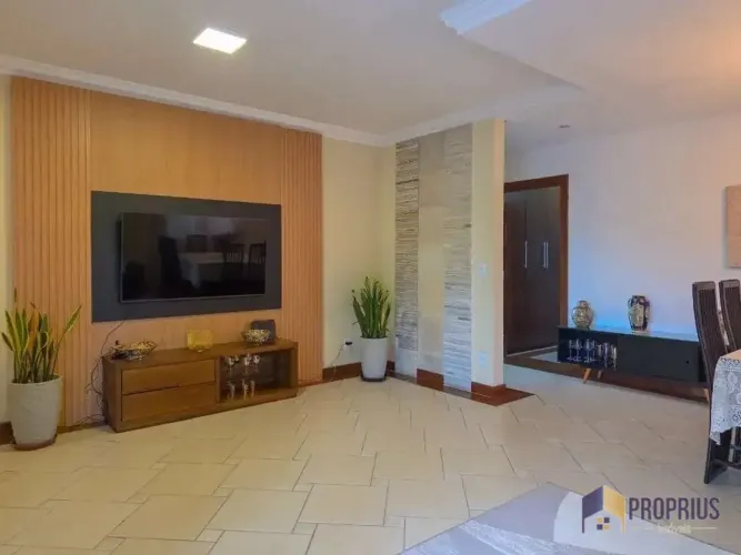 Apartamento Exclusivo no Bairro Jaraguá **Apartamento Exclusivo no Bairro Jaraguá - Próxim
