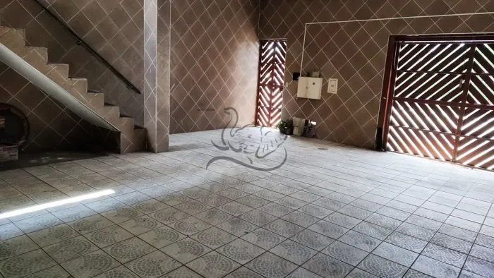 Sobrado a venda com 3 quartos , 1 suíte, edicula , 4 vagas em Vila Guarani Metrô Jabaquar