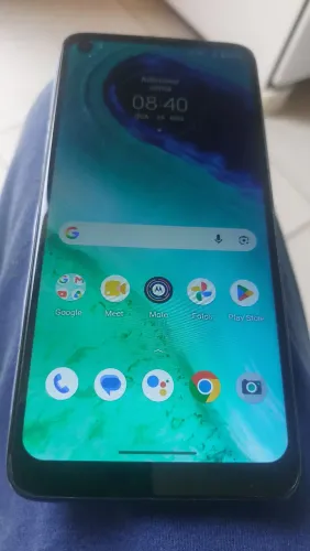 Moto g8 64gb conservado