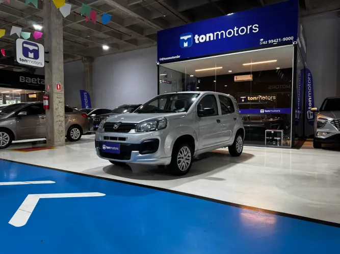 Fiat Uno Attractive 1.0 EVO Fire Flex 8V 5P 2021