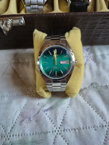 Relógio orient automático