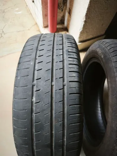 Pneu usado de carro 195/55/16