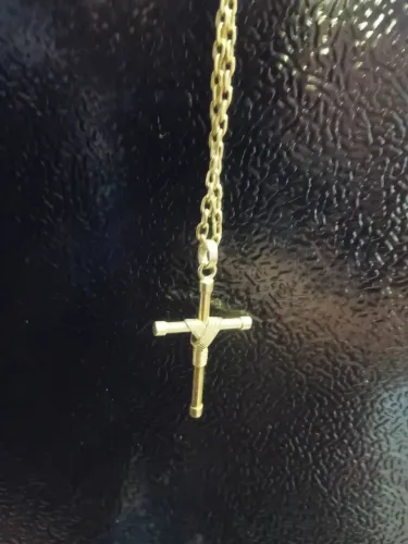 Vendo linda corrente de ouro 18k maciça 33gramas