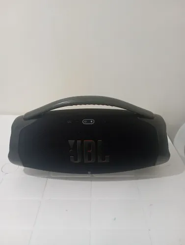 Bombox 3