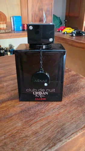 Perfume importado masculino club de nuit