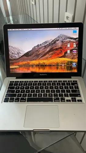 MacBook