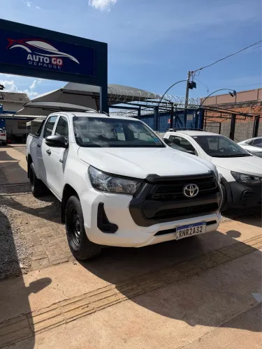 Toyota Hilux CD 4X4 2.8 Diesel Mec. 2021