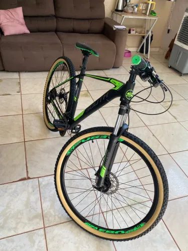 Bicicleta South freio hidráulico aro 29