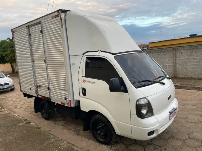 Kia Motors Bongo K-2500 2.5 4X2 TB Diesel 2011