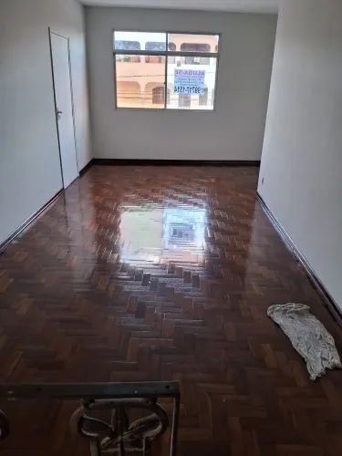 alugo ap na Glória