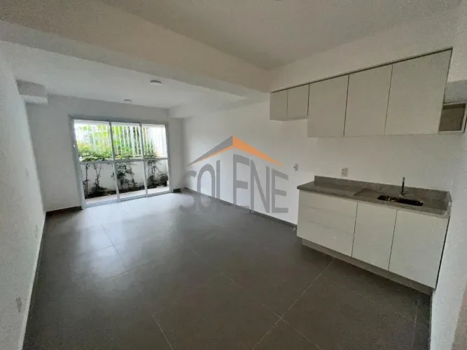 Studio para locação, Bela Vista, Osasco, banheiro adaptado para PCD, varanda espaçosa, exc