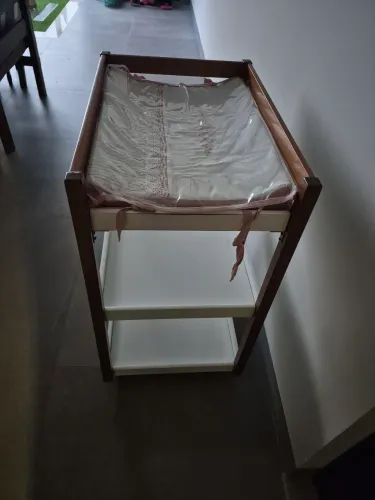Vendo trocador de bebê em bom estado